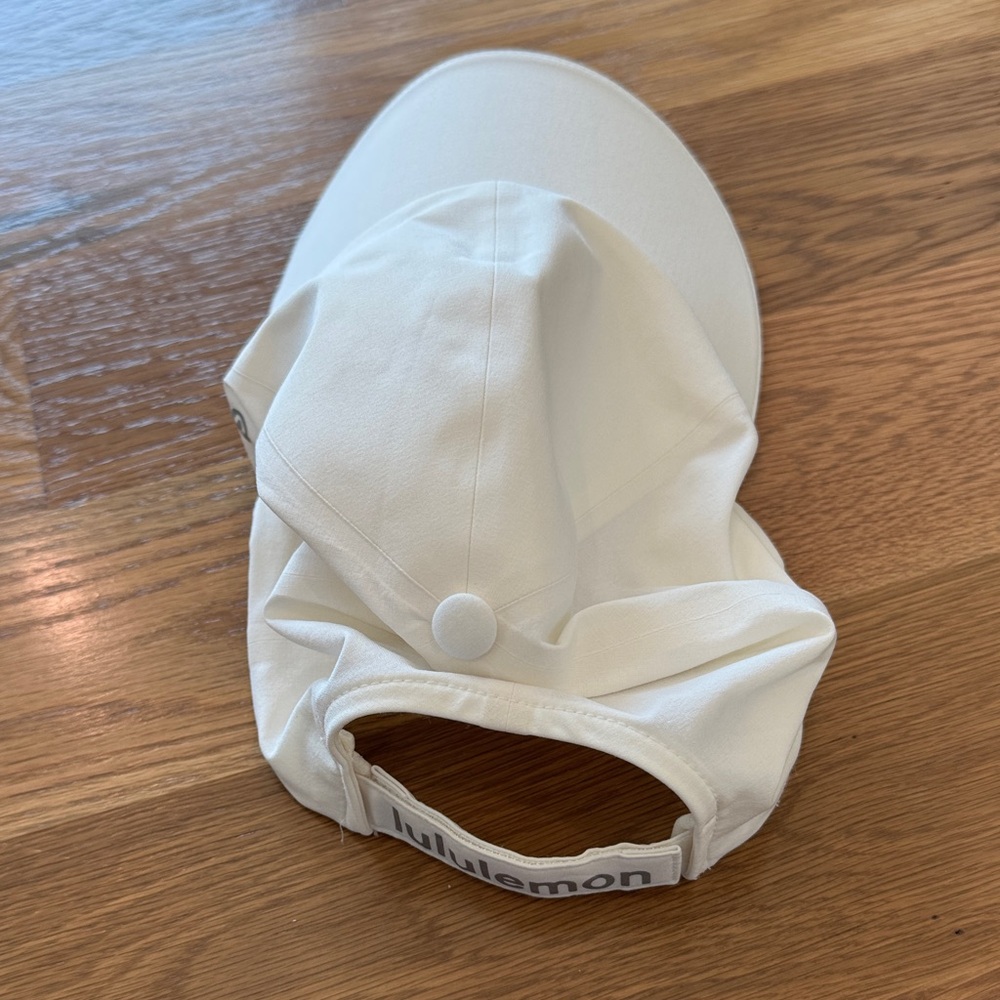 Lululemon White Hat